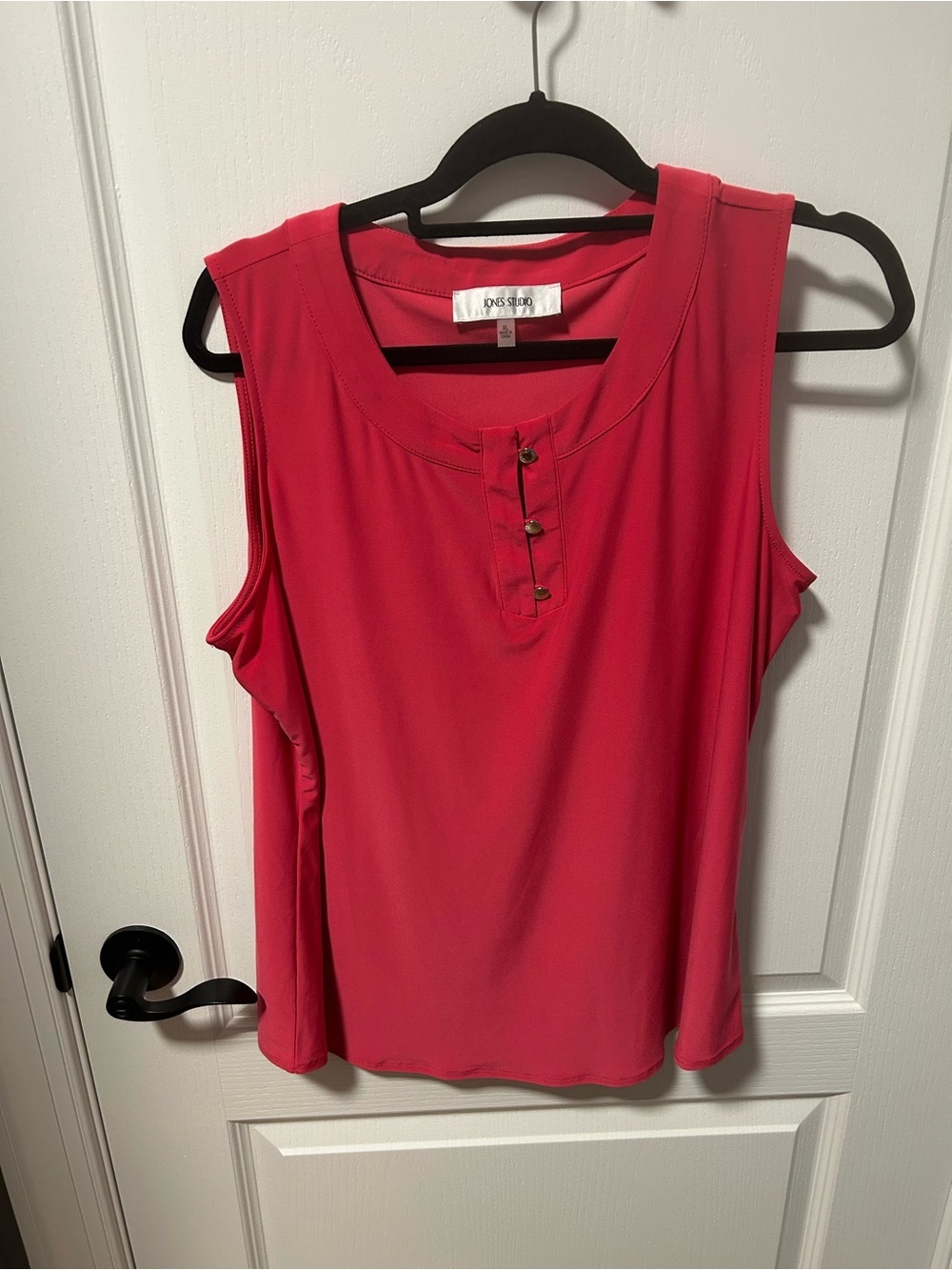 Jones Studio Sleeveless Hot Pink Henley Tank